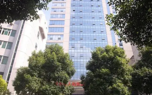 Wanbinghao Wuyi Hotel (Renmin North Road Heshengtang Branch)