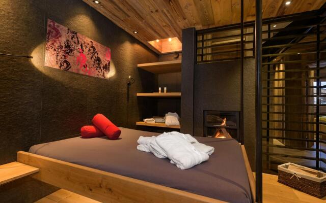 Chalet in Flachau with a shared pool