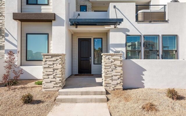 Desert Azul by RedAwning