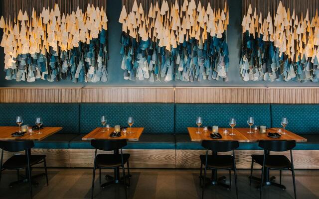 Canopy by Hilton Portland Waterfront