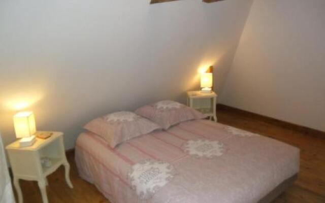 Le Village Des Glycines