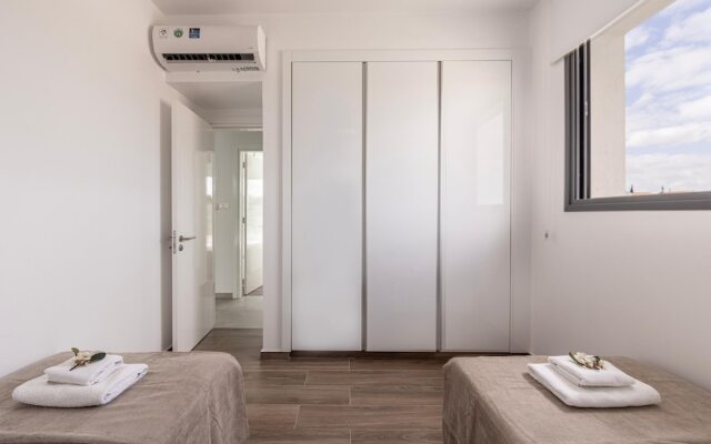 Protaras By the Bay Villa 33
