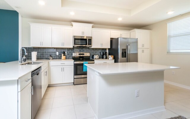 4741 Clock Tower Unit 304