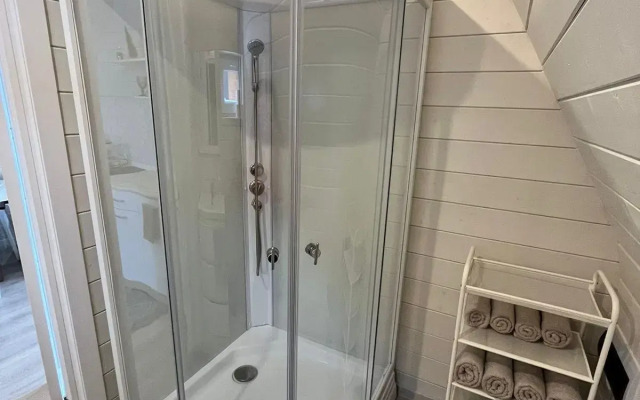 House Bathhouse