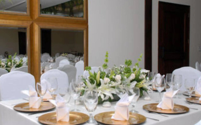 Hotel Los Portales