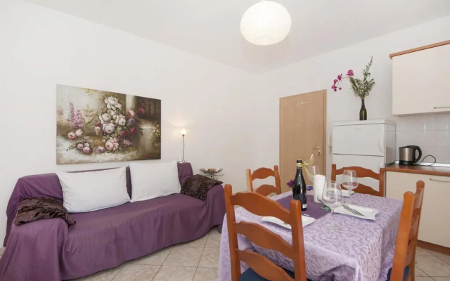 Apartments Mara