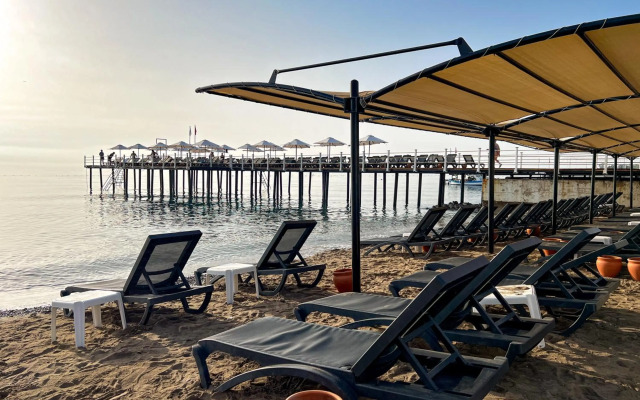 Transatlantik Beach Hotel