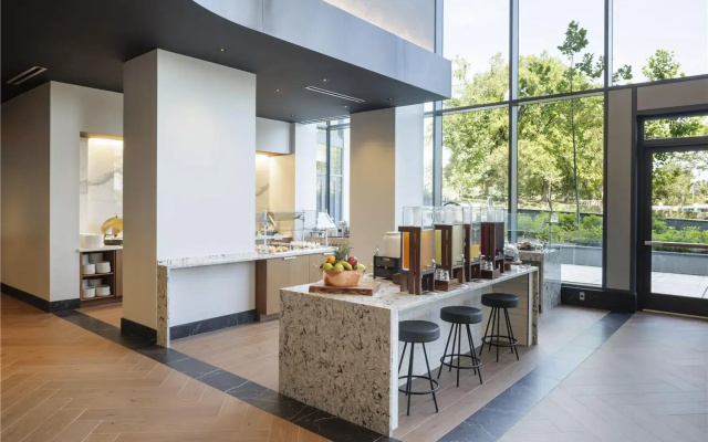 Hilton Arlington Rosslyn The Key