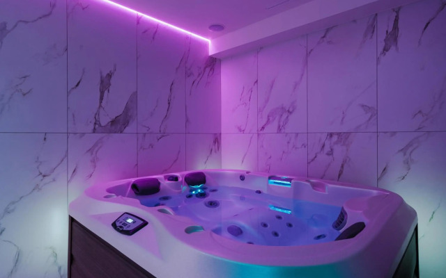 Life Hotel