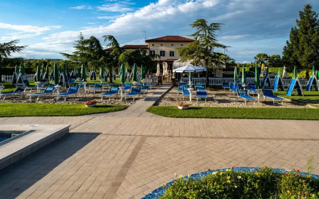 Hotel Villa Sara