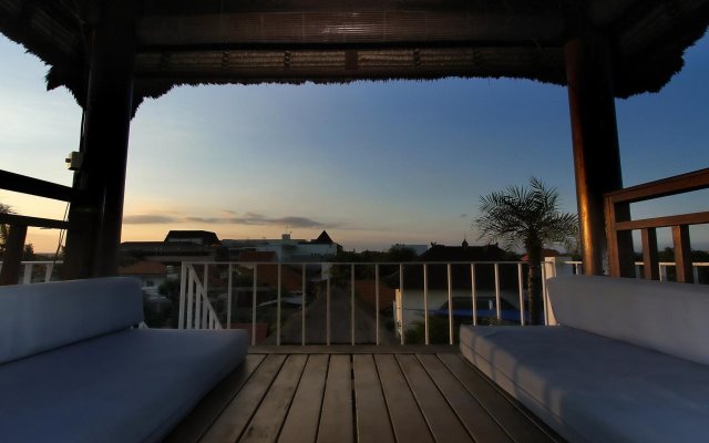 The Island Hotel Bali - Hostel