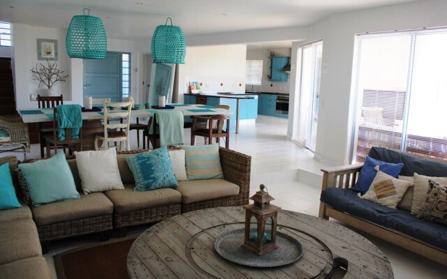 10 Villa Paradiso Self catering