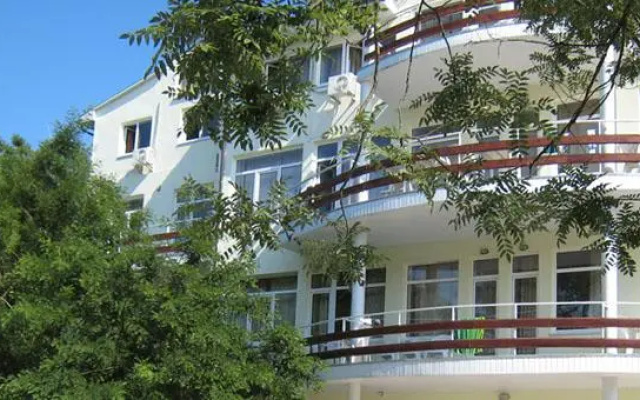 Prichal-Primorskiy Hotel