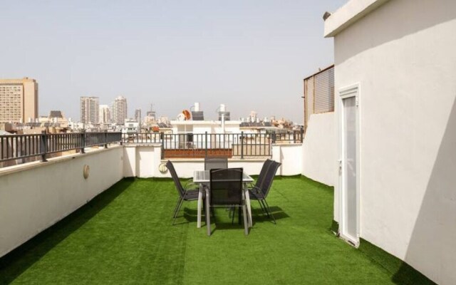Amazing APT Bat-Yam Near Beach