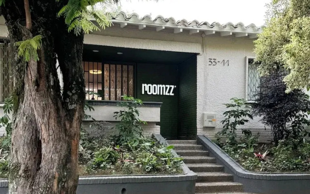 Hotel Botique Roomzz Laureles