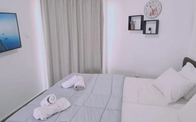 100 AN - Napa Living 22