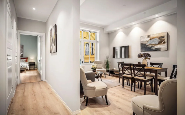Corner Apartments