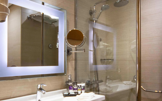 Mercure Ismailia Forsan Island Hotel