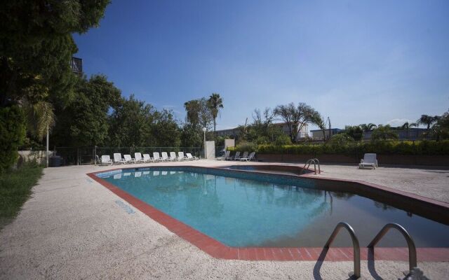 Hotel 88 Inn