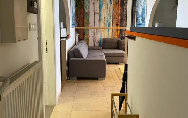 Viktória ~Vízparti ~ Medencés ~ Apartman