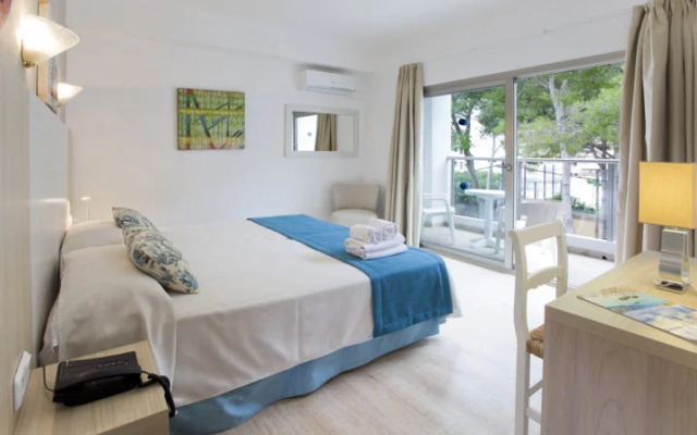 Petit Garden Hotel by Flacalco