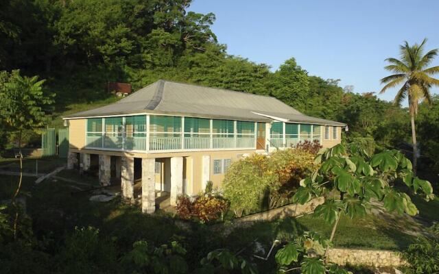 Retreat Plantation House