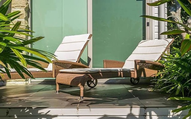 Your Luxury Escape - Red Bohemian