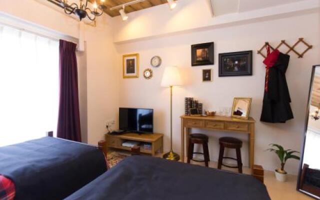 Serenite Namba-Nishi 1004