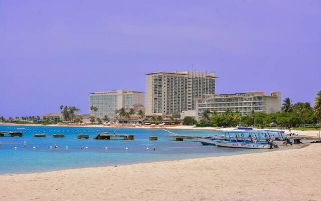 Sunkissed Suites at Sandcastles