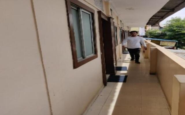 SPOT ON 80821 Hotel Laxmi Vilas