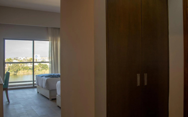 Varali Grand Hotel