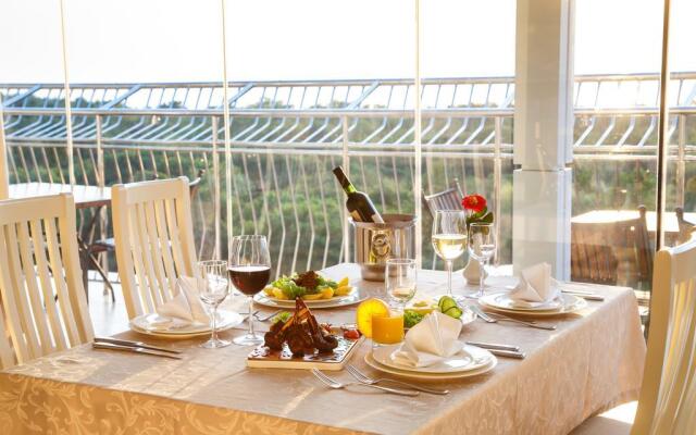 Бутик Отель Ахиллеон Парк