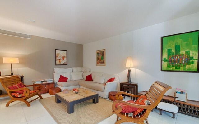 Beautiful T4 - AC - Parking - Balcony at Périer