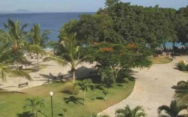 Casa Marina Beach