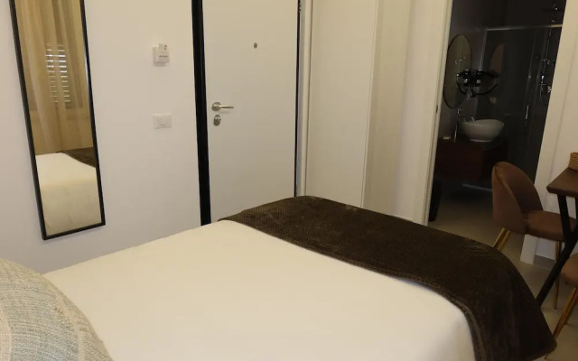Suites Domus Fysi