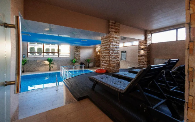 Green Wood Resort Apartments