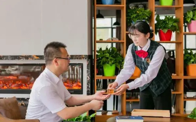 JAMES JOYCE COFFETEL（Hotel Korla Peacock River）