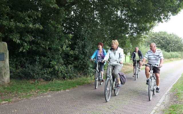 Romantic Villa With a Dishwasher, Near a National Park