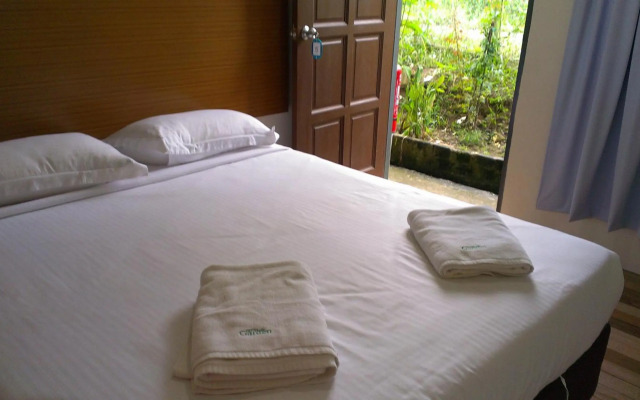 Kinabalu Poring Vacation Lodge - Hostel