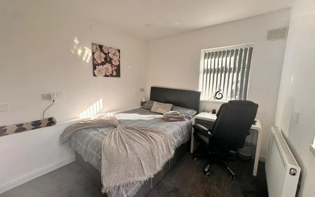 Birmingham Blissful Apartment With 2 Bedrooms