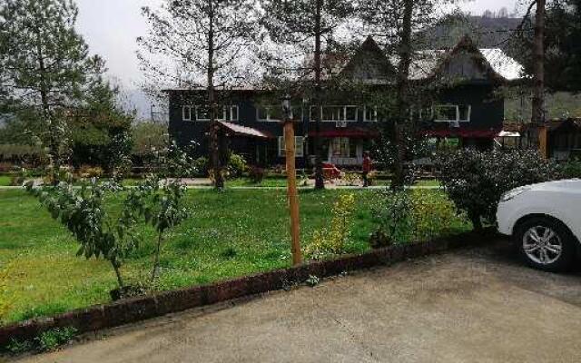 Arhavi Pinar Kir Evi