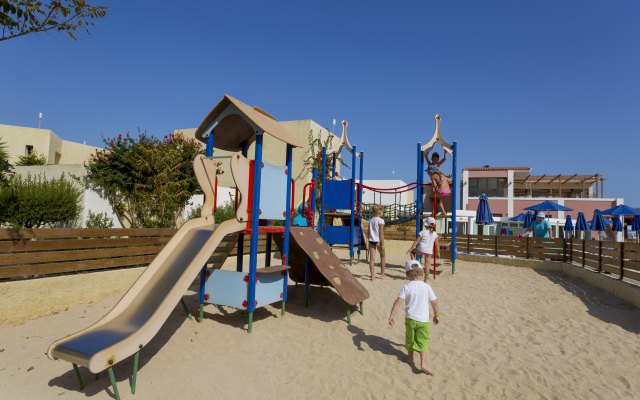 Dessole Dolphin Bay Resort – All Inclusive