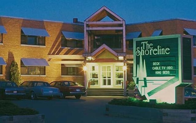 The Shoreline Inn