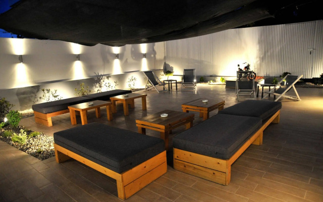 Blue Lagoon City Hotel