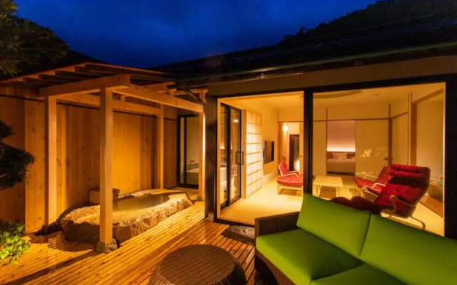 Ippen-an – Outside – Kyotango
