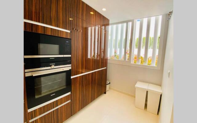 Amazing Exclusive House in Marbella Golden Mile