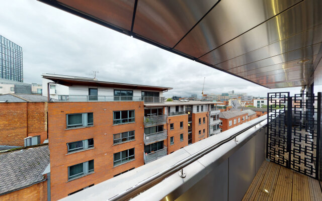 Quay Apartments Manchester