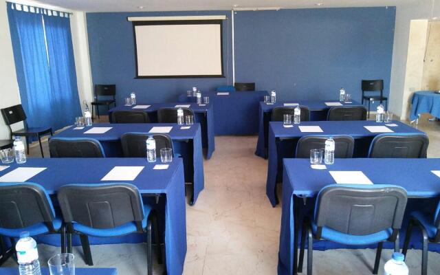 Hotel Aeropuerto Sur