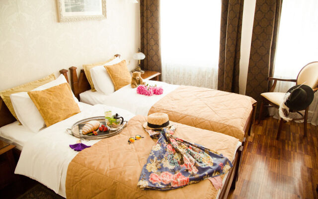 Vintage Boutique Hotel