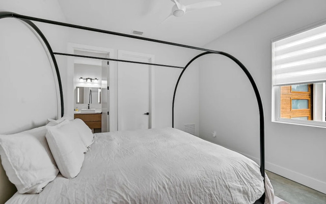 Paradise Found 3 Bedroom Home by RedAwning